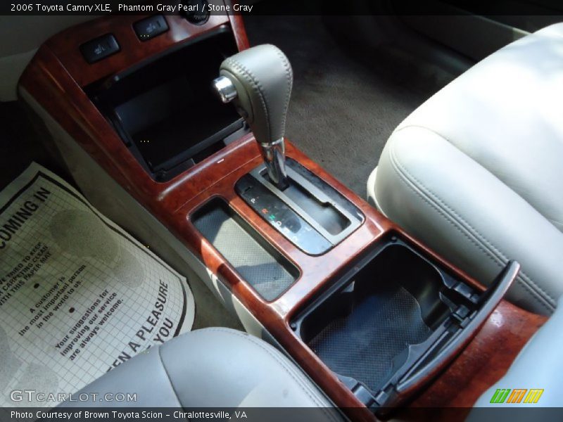 Phantom Gray Pearl / Stone Gray 2006 Toyota Camry XLE