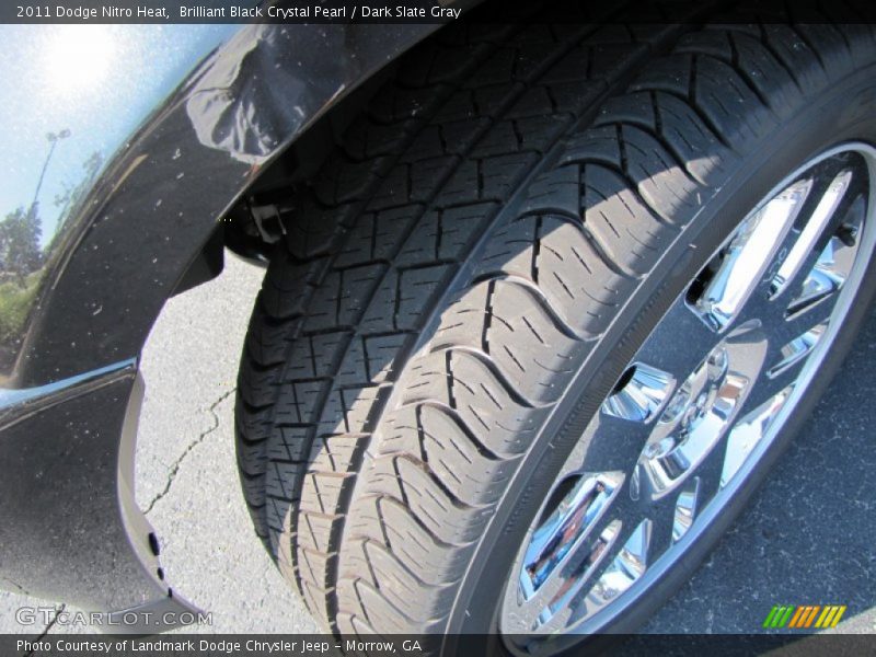 Brilliant Black Crystal Pearl / Dark Slate Gray 2011 Dodge Nitro Heat
