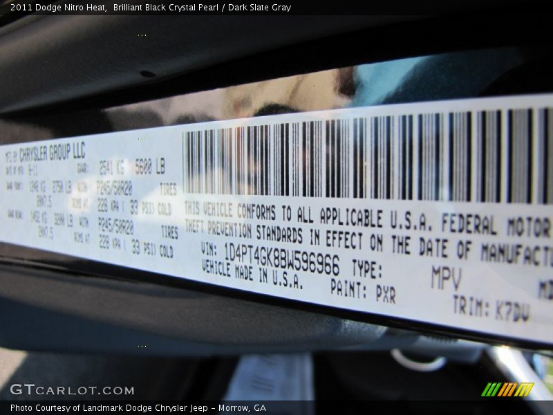 Brilliant Black Crystal Pearl / Dark Slate Gray 2011 Dodge Nitro Heat