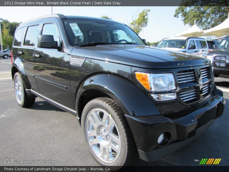 Brilliant Black Crystal Pearl / Dark Slate Gray 2011 Dodge Nitro Heat