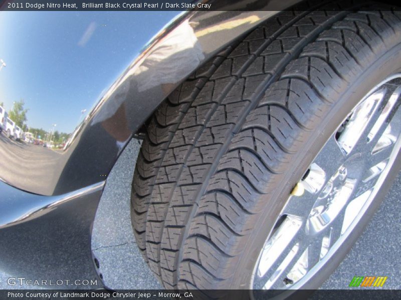 Brilliant Black Crystal Pearl / Dark Slate Gray 2011 Dodge Nitro Heat