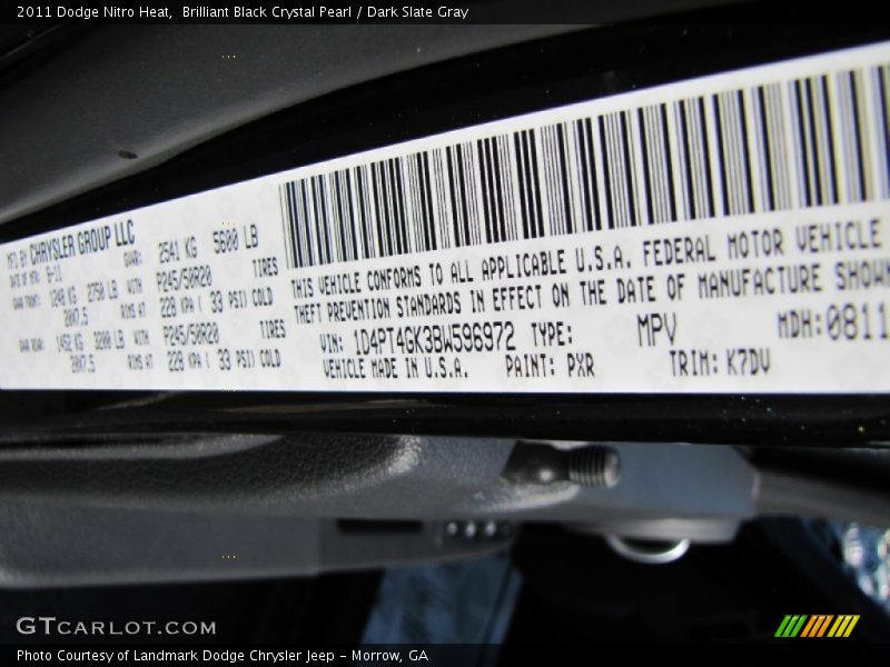 Brilliant Black Crystal Pearl / Dark Slate Gray 2011 Dodge Nitro Heat