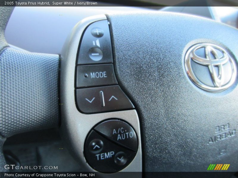 Super White / Ivory/Brown 2005 Toyota Prius Hybrid