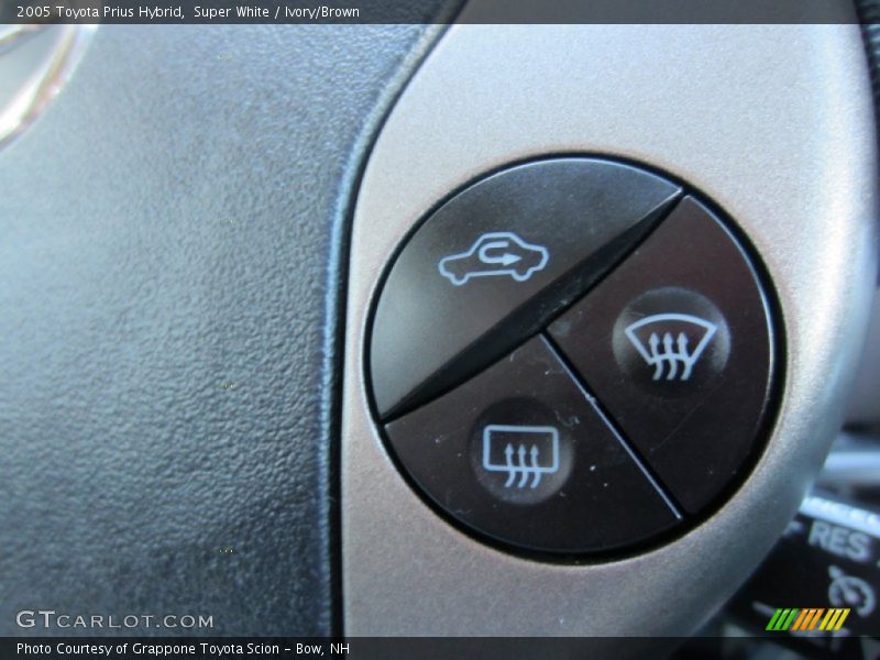 Super White / Ivory/Brown 2005 Toyota Prius Hybrid