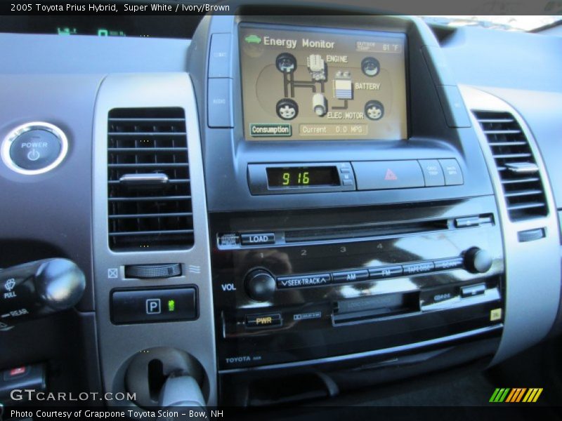 Super White / Ivory/Brown 2005 Toyota Prius Hybrid