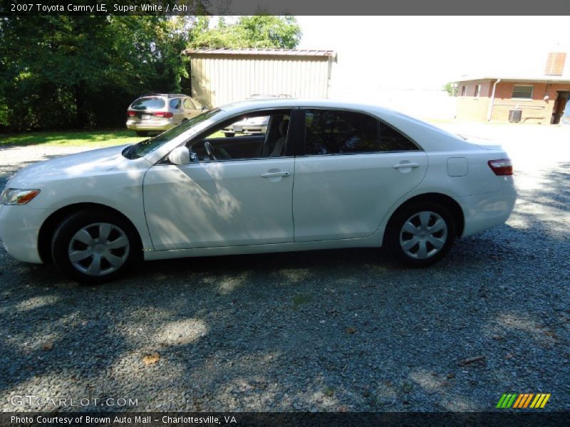 Super White / Ash 2007 Toyota Camry LE