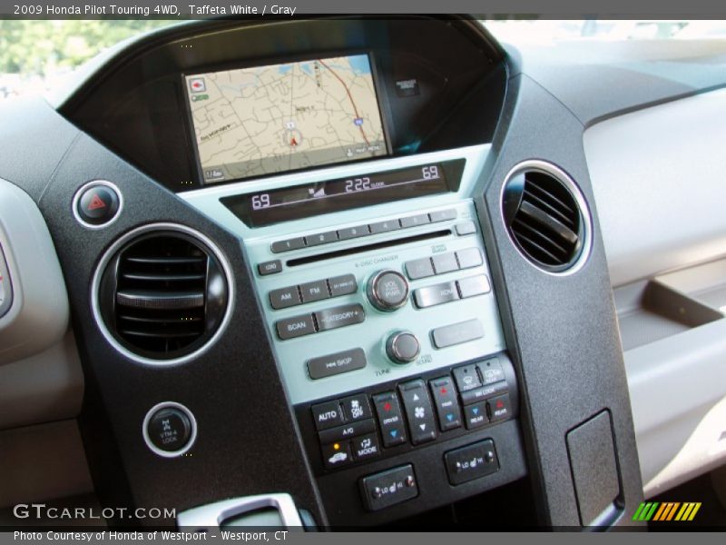 Taffeta White / Gray 2009 Honda Pilot Touring 4WD