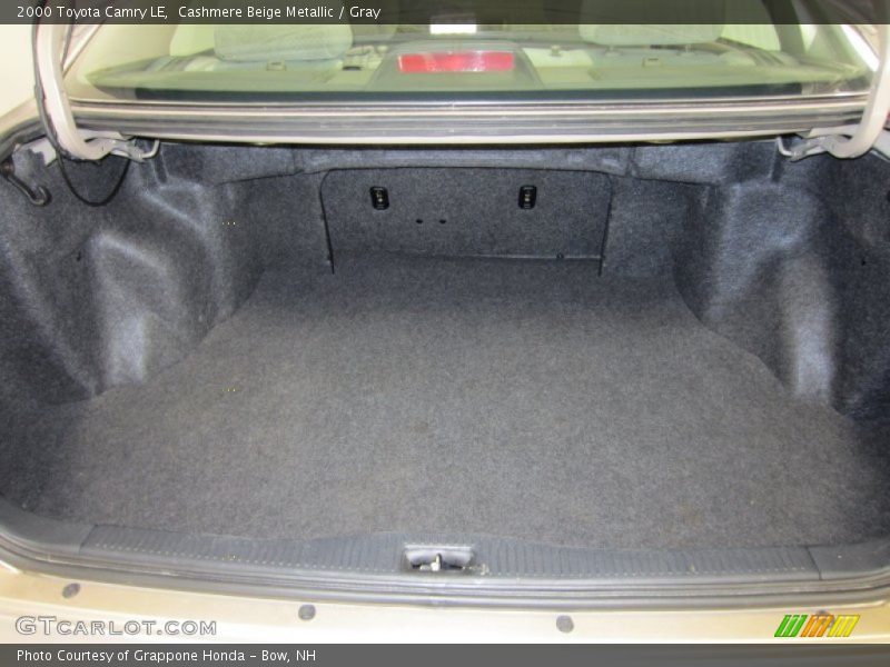 Cashmere Beige Metallic / Gray 2000 Toyota Camry LE