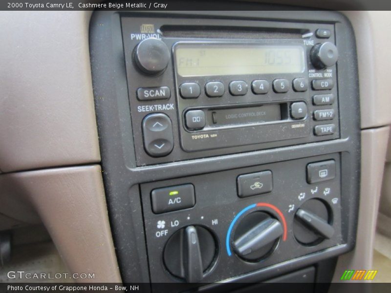 Cashmere Beige Metallic / Gray 2000 Toyota Camry LE
