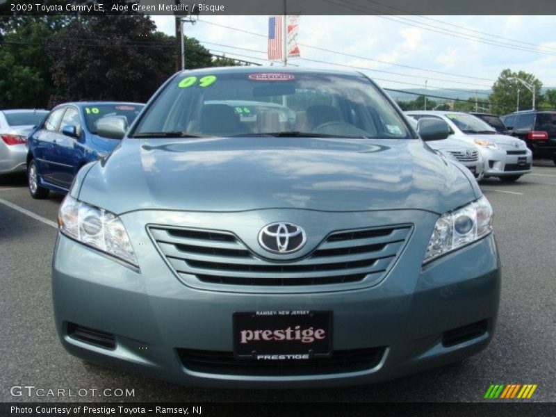 Aloe Green Metallic / Bisque 2009 Toyota Camry LE