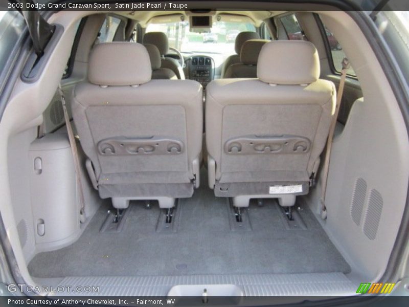  2003 Grand Caravan Sport Trunk