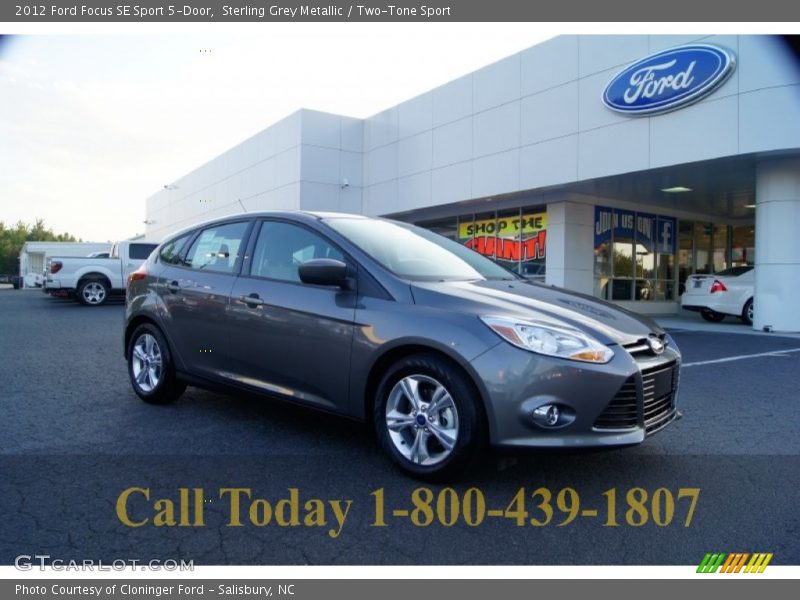 Sterling Grey Metallic / Two-Tone Sport 2012 Ford Focus SE Sport 5-Door