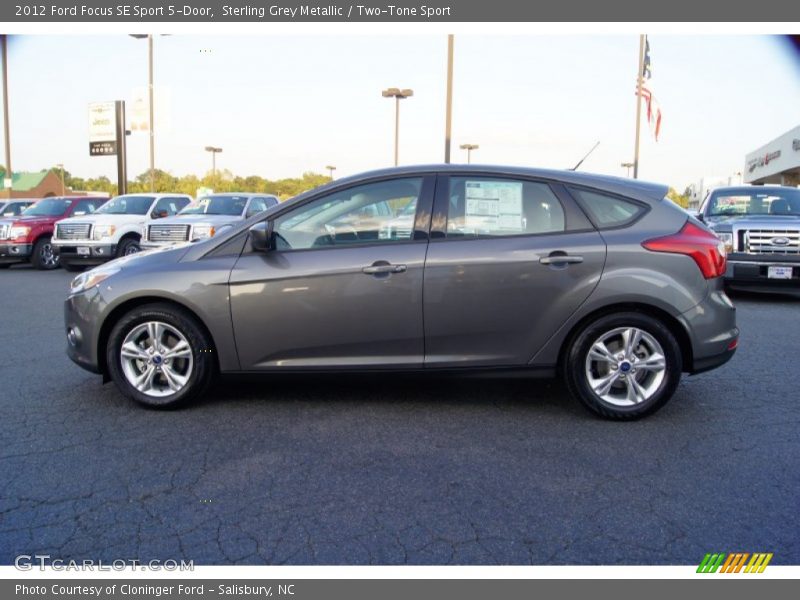 Sterling Grey Metallic / Two-Tone Sport 2012 Ford Focus SE Sport 5-Door