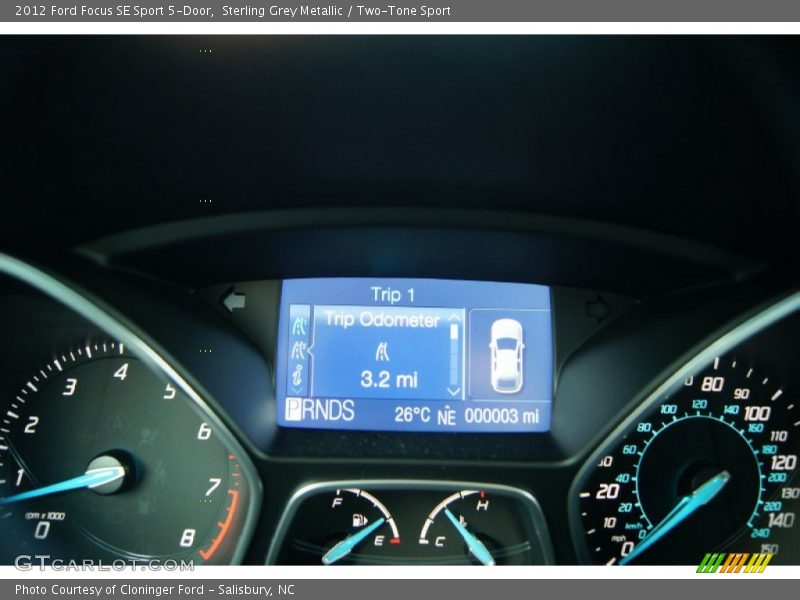 Sterling Grey Metallic / Two-Tone Sport 2012 Ford Focus SE Sport 5-Door