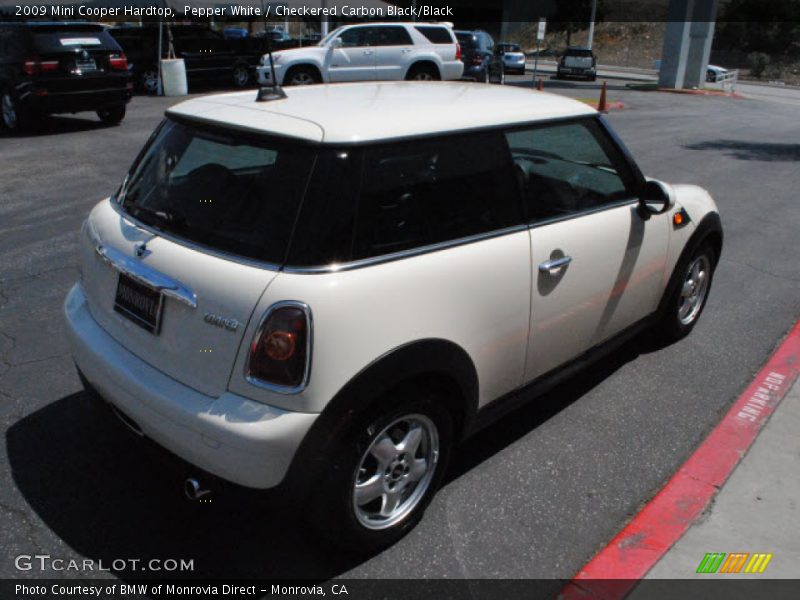 Pepper White / Checkered Carbon Black/Black 2009 Mini Cooper Hardtop