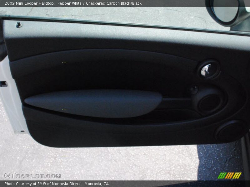 Pepper White / Checkered Carbon Black/Black 2009 Mini Cooper Hardtop