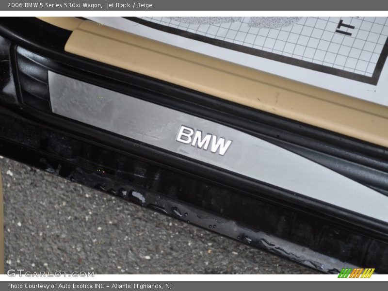Jet Black / Beige 2006 BMW 5 Series 530xi Wagon