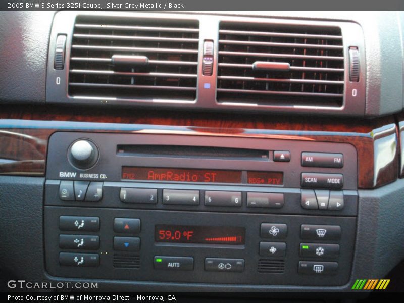 Audio System of 2005 3 Series 325i Coupe