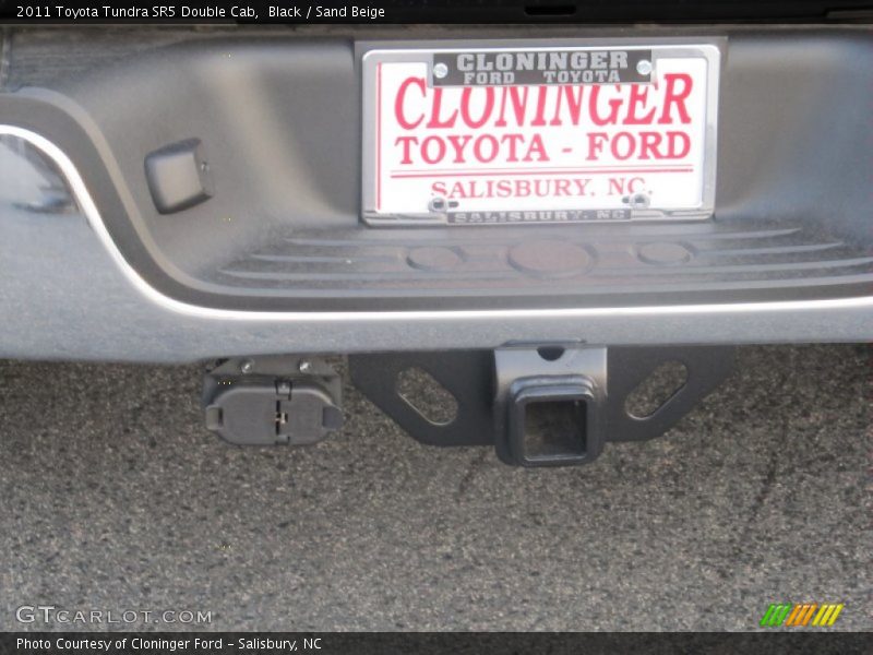 Black / Sand Beige 2011 Toyota Tundra SR5 Double Cab