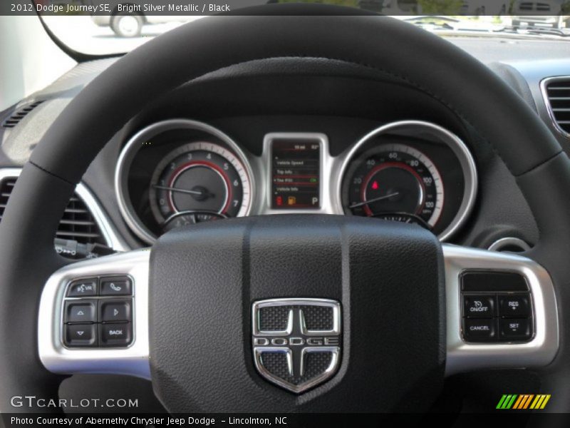 Bright Silver Metallic / Black 2012 Dodge Journey SE