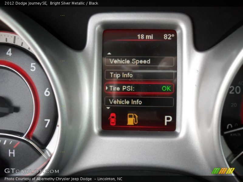 Bright Silver Metallic / Black 2012 Dodge Journey SE