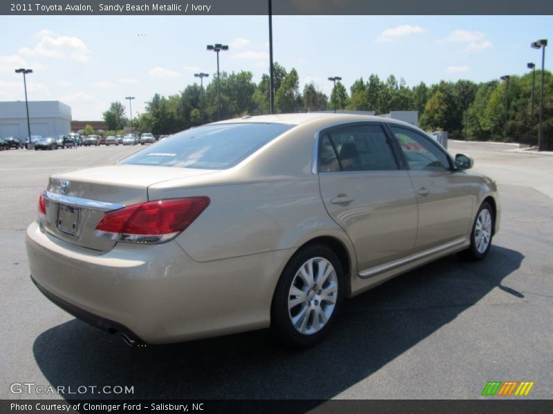 Sandy Beach Metallic / Ivory 2011 Toyota Avalon