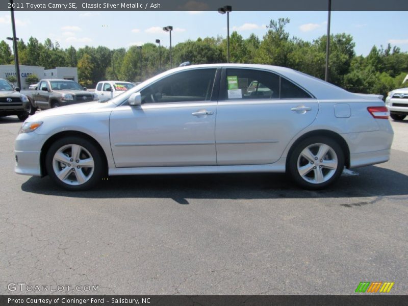 Classic Silver Metallic / Ash 2011 Toyota Camry SE