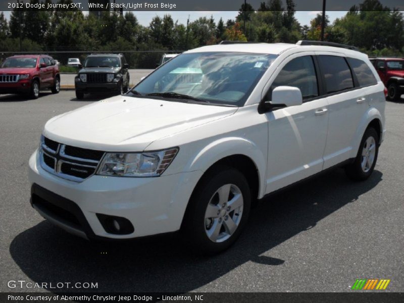 Front 3/4 View of 2012 Journey SXT
