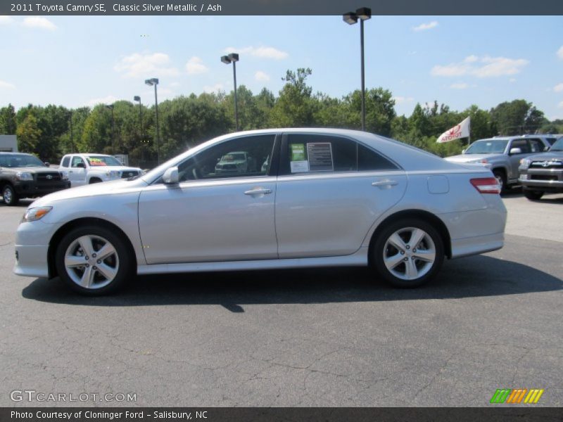 Classic Silver Metallic / Ash 2011 Toyota Camry SE