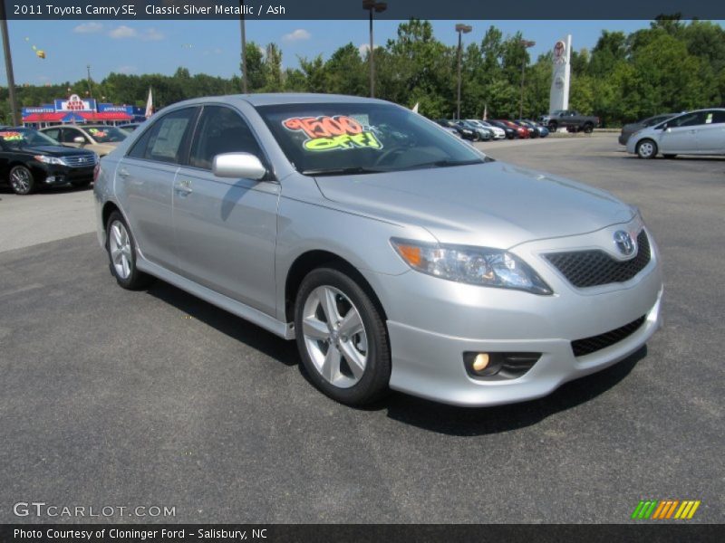Classic Silver Metallic / Ash 2011 Toyota Camry SE
