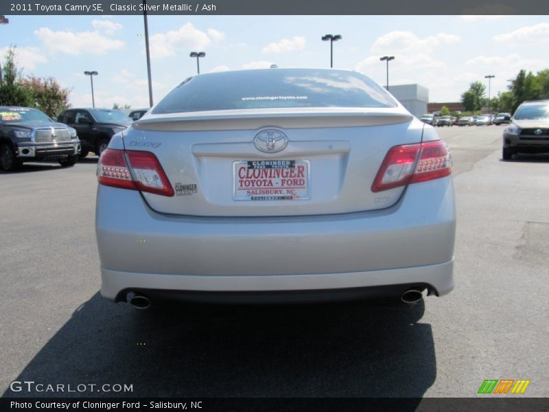 Classic Silver Metallic / Ash 2011 Toyota Camry SE