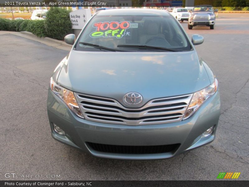 Aloe Green Metallic / Light Gray 2011 Toyota Venza I4