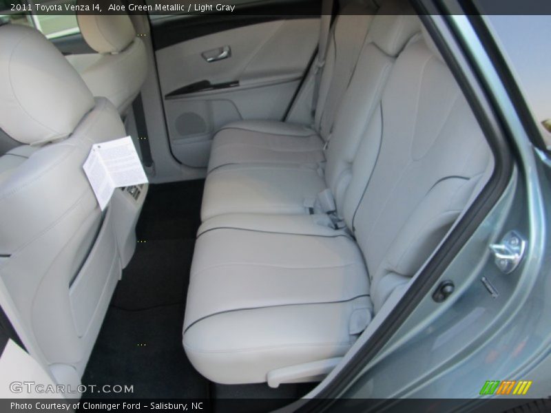Aloe Green Metallic / Light Gray 2011 Toyota Venza I4
