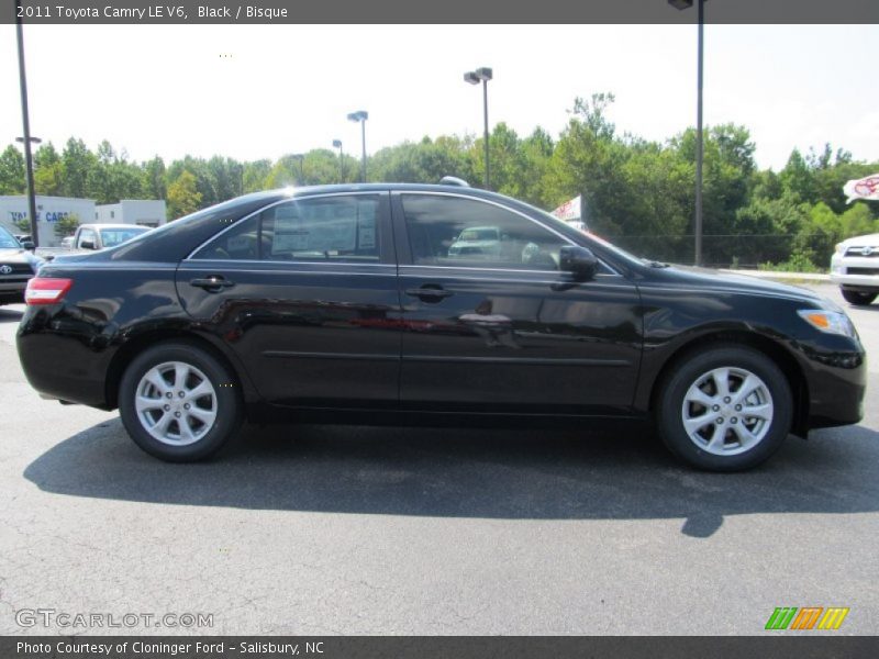 Black / Bisque 2011 Toyota Camry LE V6