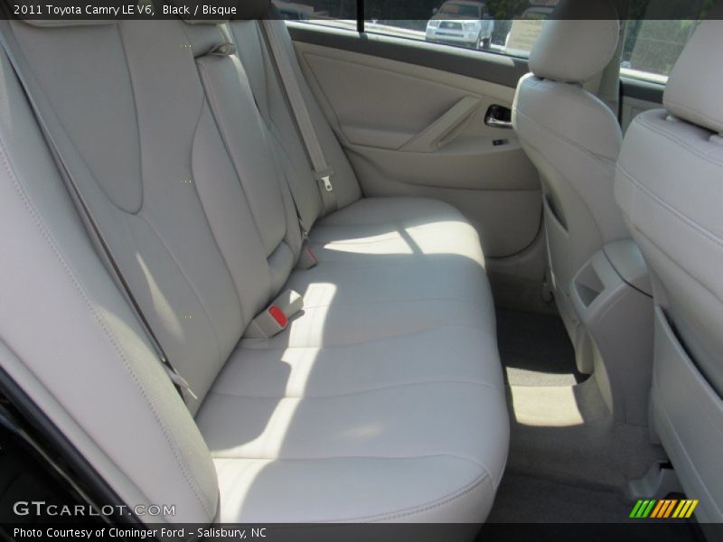 Black / Bisque 2011 Toyota Camry LE V6