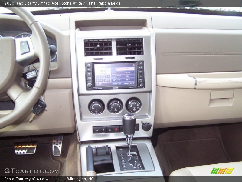 Stone White / Pastel Pebble Beige 2010 Jeep Liberty Limited 4x4