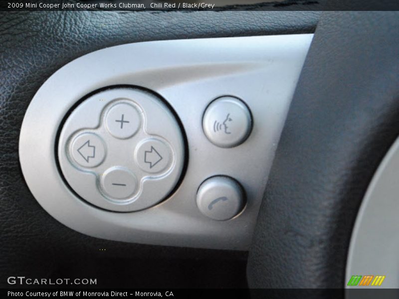 Controls of 2009 Cooper John Cooper Works Clubman