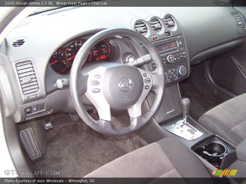 Winter Frost Pearl / Charcoal 2009 Nissan Altima 3.5 SE