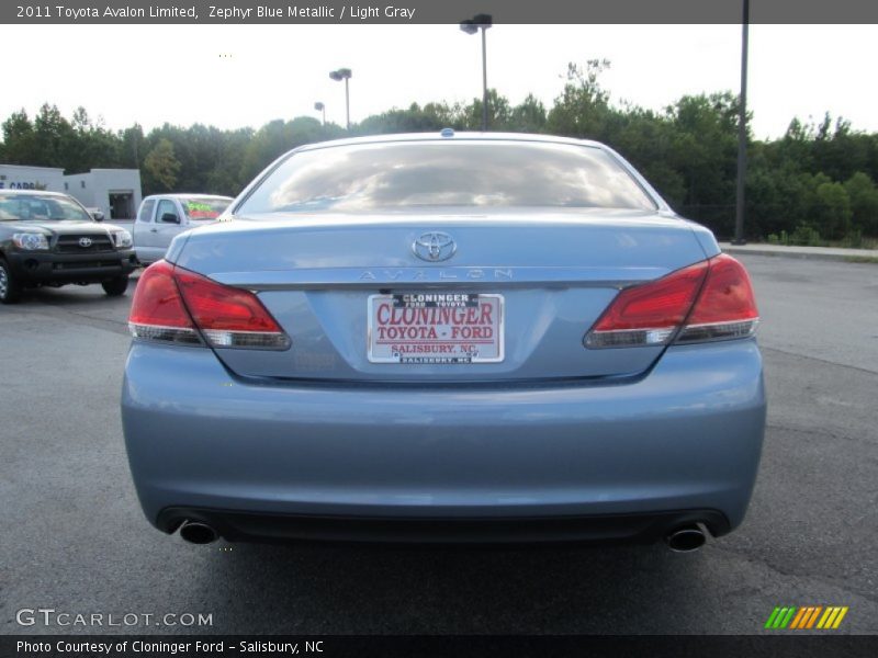 Zephyr Blue Metallic / Light Gray 2011 Toyota Avalon Limited