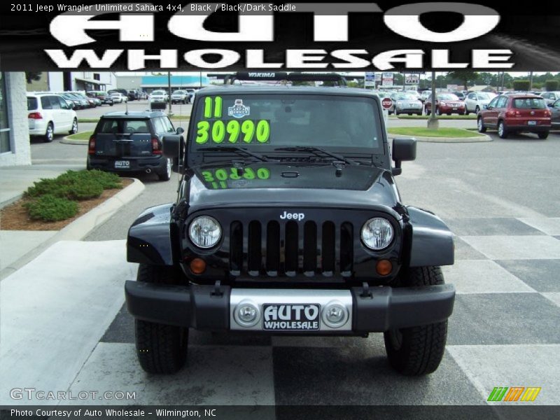 Black / Black/Dark Saddle 2011 Jeep Wrangler Unlimited Sahara 4x4