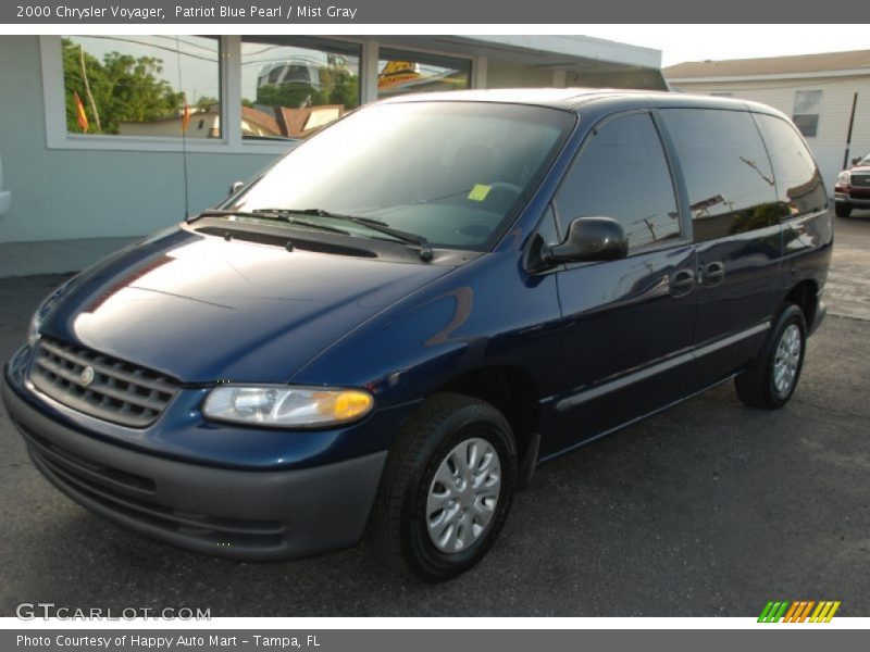 Patriot Blue Pearl / Mist Gray 2000 Chrysler Voyager