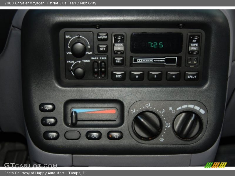 Audio System of 2000 Voyager 