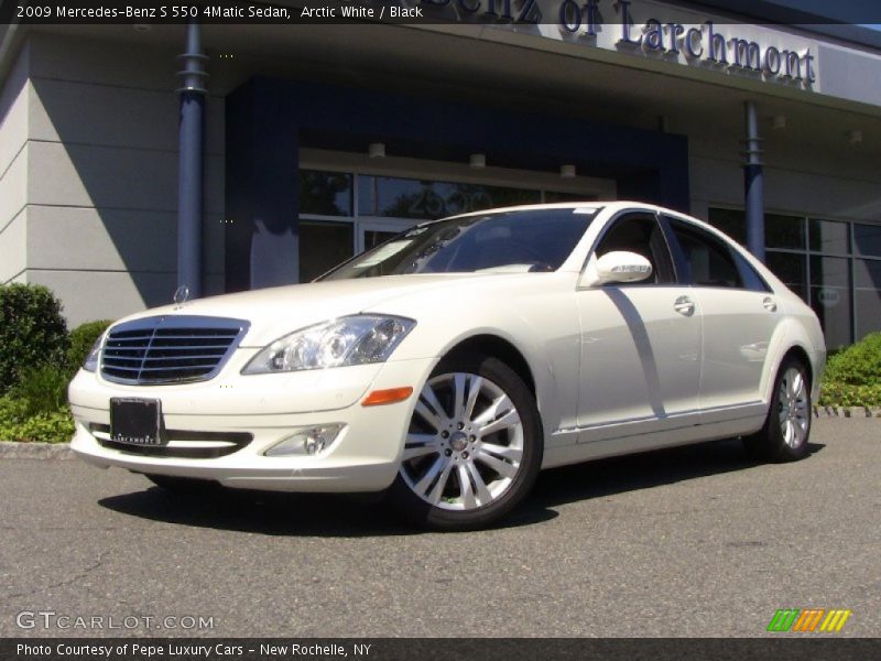 Arctic White / Black 2009 Mercedes-Benz S 550 4Matic Sedan