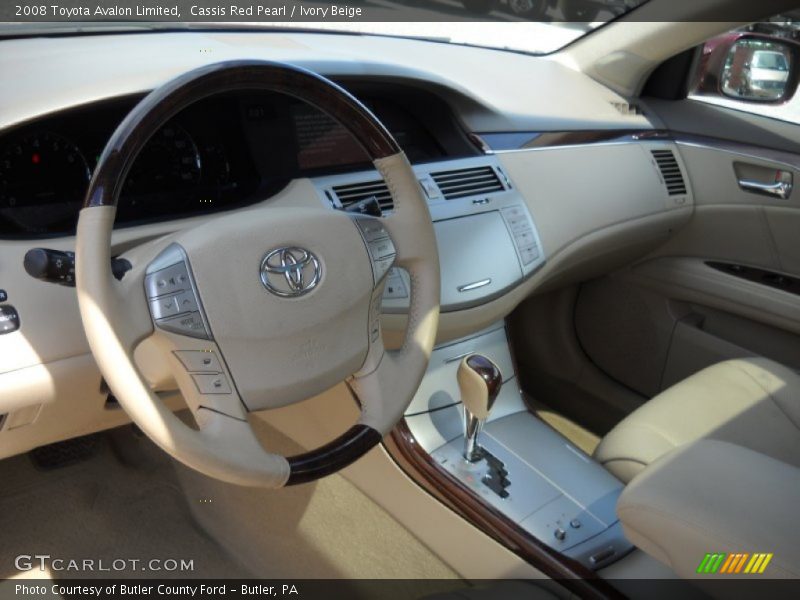 Cassis Red Pearl / Ivory Beige 2008 Toyota Avalon Limited