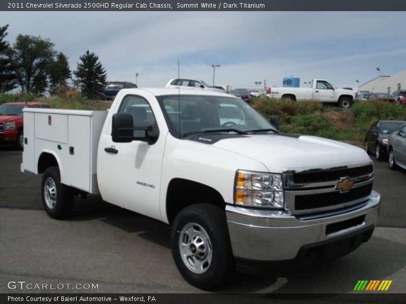 Summit White / Dark Titanium 2011 Chevrolet Silverado 2500HD Regular Cab Chassis