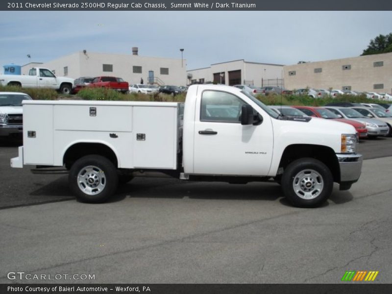 Summit White / Dark Titanium 2011 Chevrolet Silverado 2500HD Regular Cab Chassis