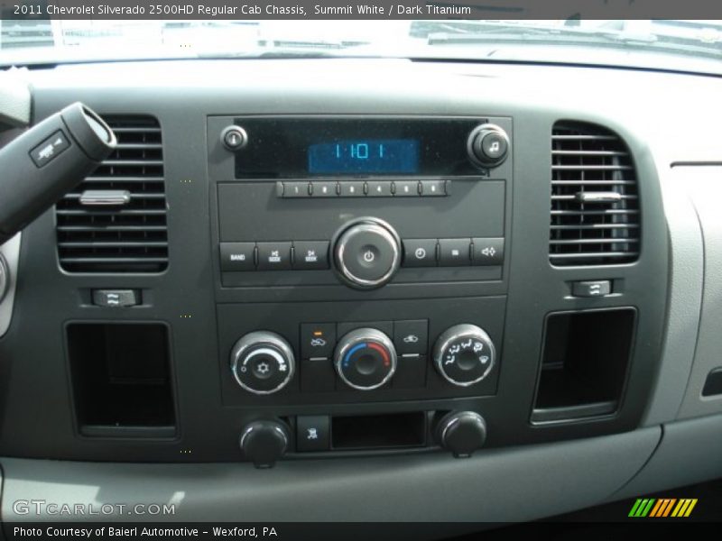 Audio System of 2011 Silverado 2500HD Regular Cab Chassis
