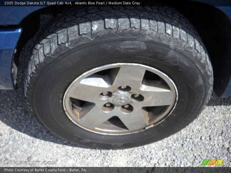 Atlantic Blue Pearl / Medium Slate Gray 2005 Dodge Dakota SLT Quad Cab 4x4