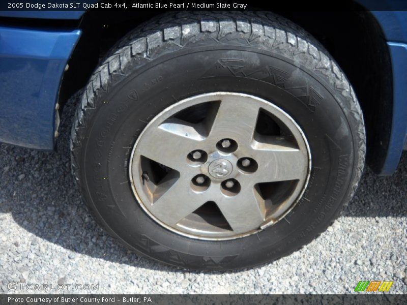 Atlantic Blue Pearl / Medium Slate Gray 2005 Dodge Dakota SLT Quad Cab 4x4