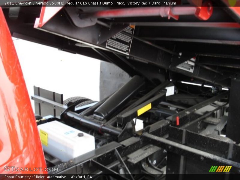 Victory Red / Dark Titanium 2011 Chevrolet Silverado 3500HD Regular Cab Chassis Dump Truck